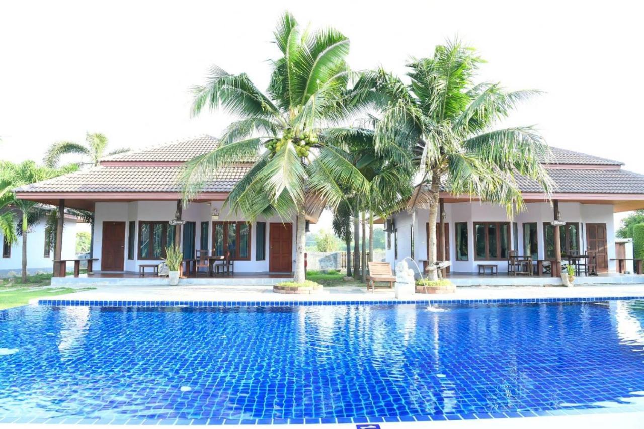Waterside Resort Pran Buri Luaran gambar